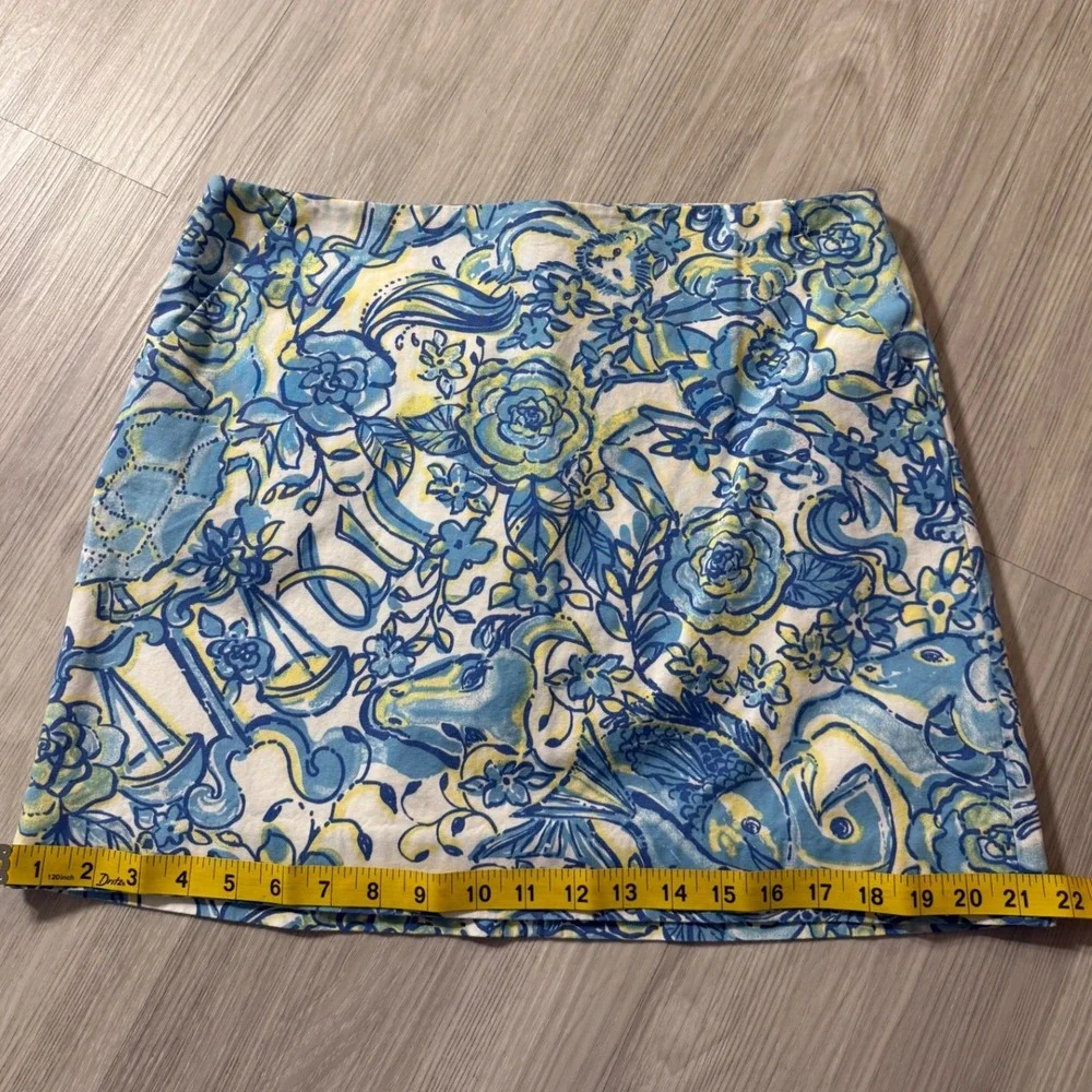 Lilly Pulitzer Blue Yellow Floral Zodiac Print Mini Skirt Pockets Size 8